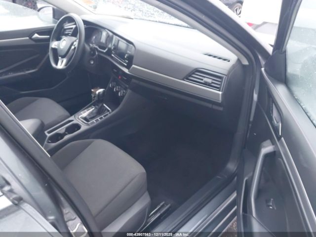 2020 VOLKSWAGEN JETTA 3VWCB7BU6LM004357 Photo 4