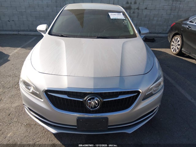 1G4ZP5SS5HU210768 Buick Lacrosse Essence