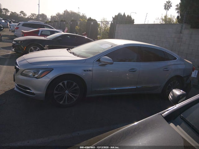 1G4ZP5SS5HU210768 Buick Lacrosse Essence
