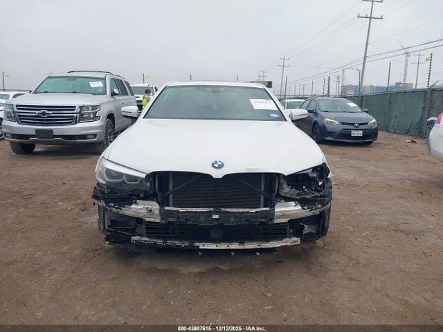 WBAJA5C57JBP34742 BMW 530I