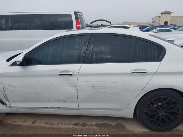 WBAJA5C57JBP34742 BMW 530I