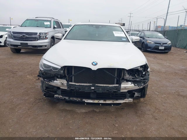 WBAJA5C57JBP34742 BMW 530I