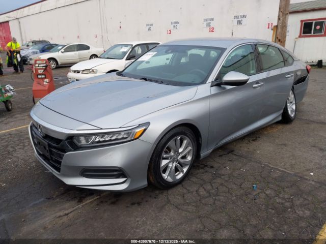 2018 HONDA ACCORD 1HGCV1F17JA211097 Photo 1