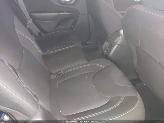 2016 JEEP CHEROKEE 1C4PJMCS3GW255829 Photo 7