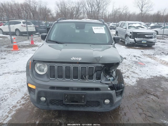 ZACNJDD11NPN68897 Jeep Renegade Limited 4x4