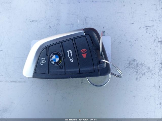 2020 BMW X1 WBXJG9C02L5R66909 Photo 10