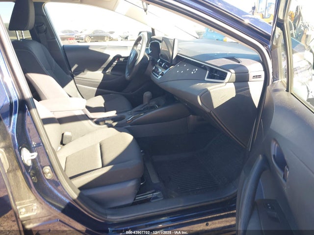 Toyota Corolla Hybrid Le 2025 JTDBCMFE5S3106536 Image 5