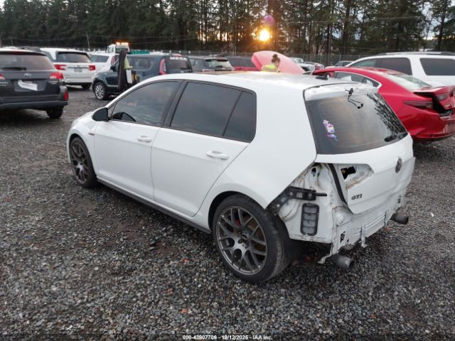 2015 VOLKSWAGEN GOLF GTI 3VW4T7AU1FM081516 Photo 2