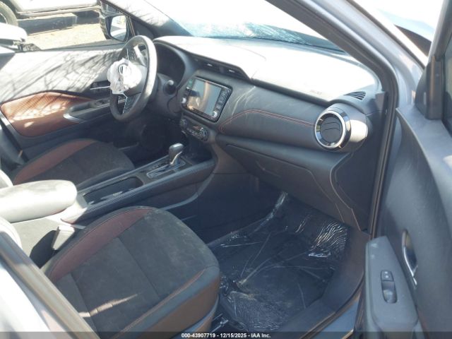 2023 NISSAN KICKS 3N1CP5DV8PL572414 Photo 4