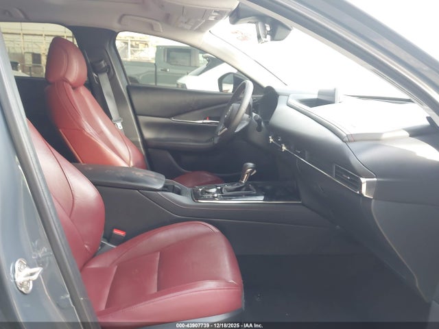 Продажа на аукционе авто 2022 Mazda Cx-30 Carbon Edition, vin: 3MVDMBCL7NM449685, номер лота: 43907739