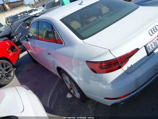 2019 AUDI A4 WAUGMAF46KN001448 Photo 2