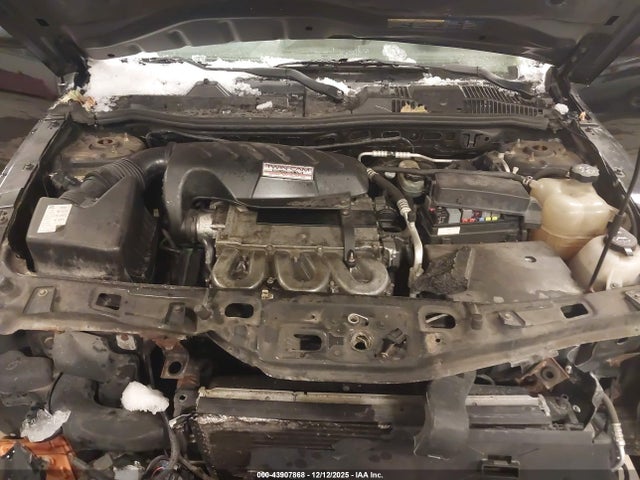 2003 SATURN VUE 5GZCZ63B53S834954 Photo 9