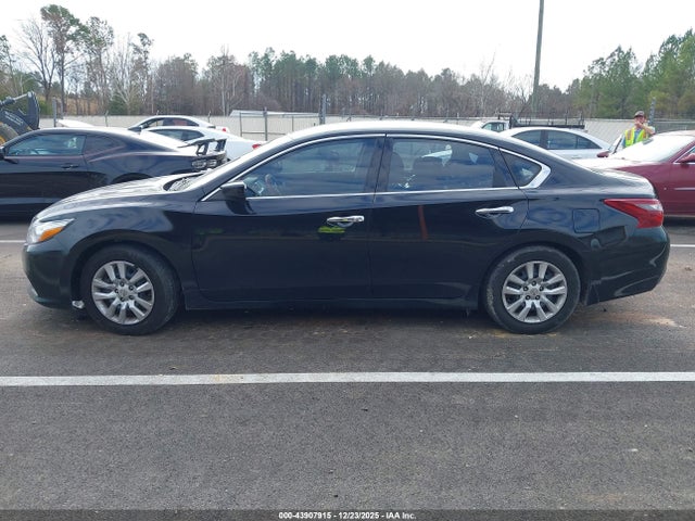 1N4AL3AP5JC474072 Nissan Altima 2.5 S