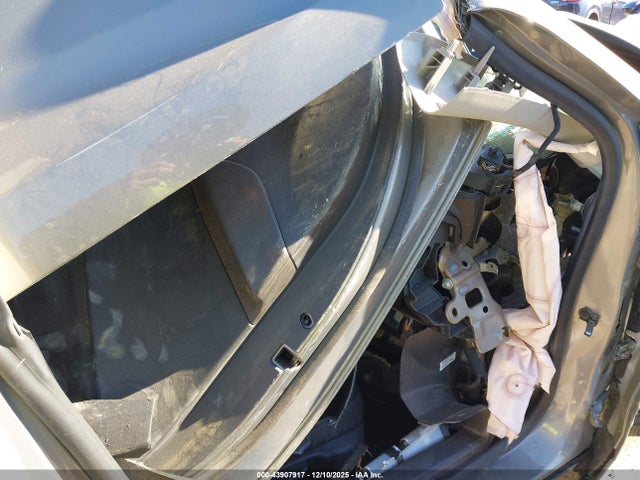 1G1RC6S59HU211608 Chevrolet VOLT LT