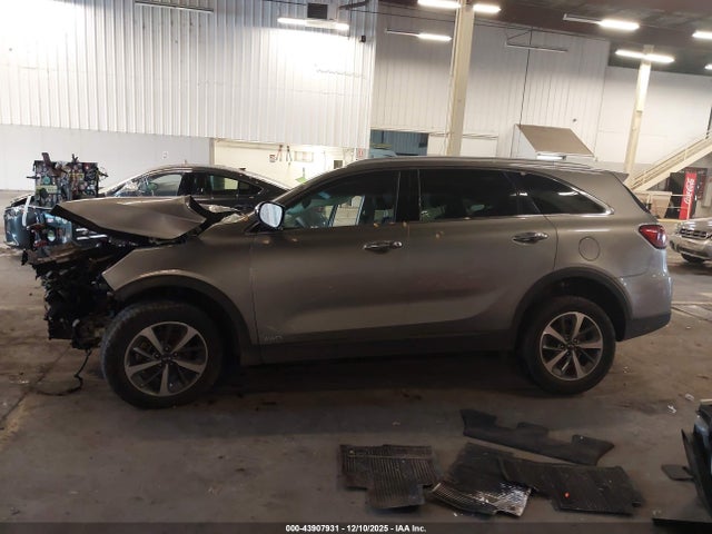 KIA Sorento 3.3l Ex 2019 5XYPHDA54KG536861 Image 14