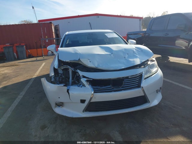 Продажа на аукционе авто 2015 Lexus Es 350, vin: JTHBK1GG8F2187186, номер лота: 43907940