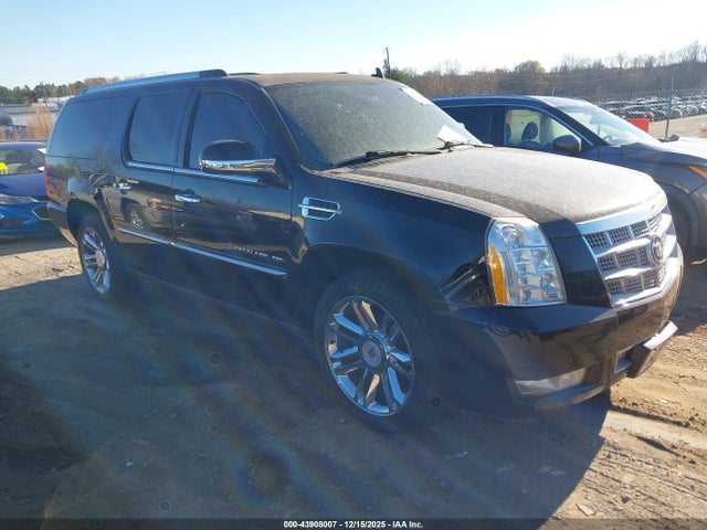 2013 CADILLAC ESCALADE ESV 1GYS4KEFXDR188057 Photo 0