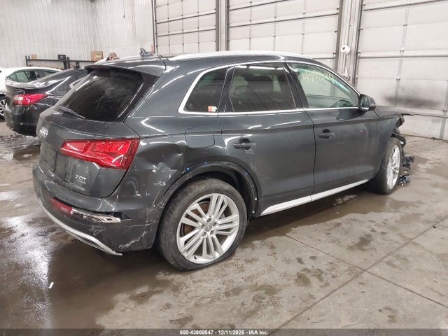 2018 AUDI Q5 WA1BNAFY3J2126043 Photo 3