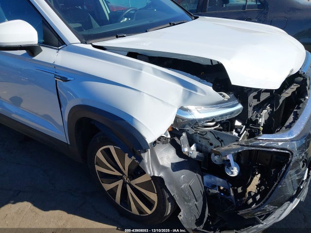 Aukcja sprzedaży 2023 Volkswagen Taos 1.5t Se, vin: 3VVSX7B25PM362930, numer aukcji: 43908053