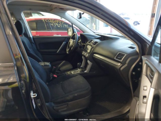 2016 SUBARU FORESTER JF2SJADC3GH521419 Photo 4
