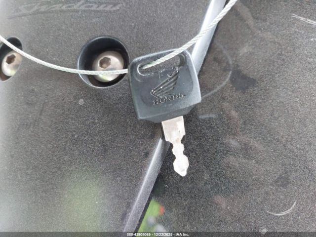 2015 HONDA VT750 JH2RC5381FK500282 Photo 10