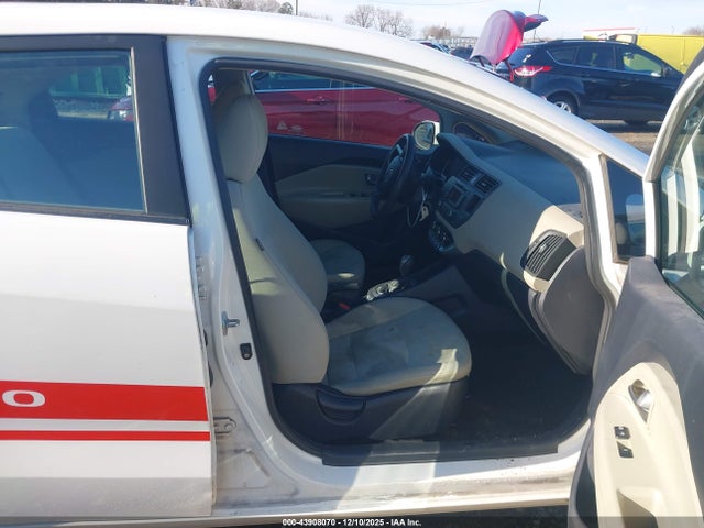 2013 KIA RIO KNADM5A39D6119872 Photo 4