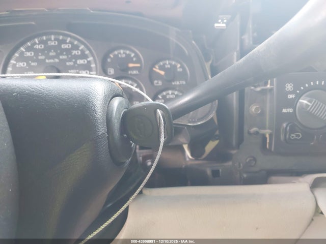43908091 :رقم المزاد ، 1GNEK13T21J305658 vin ، 2001 Chevrolet Tahoe Lt مزاد بيع
