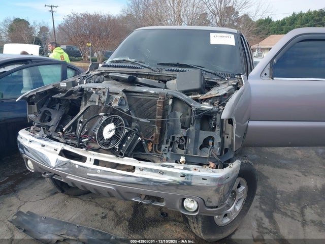 43908091 :رقم المزاد ، 1GNEK13T21J305658 vin ، 2001 Chevrolet Tahoe Lt مزاد بيع