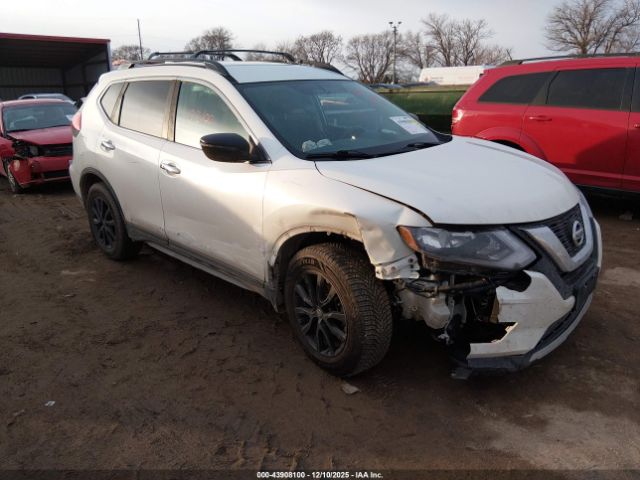 2017 NISSAN ROGUE 5N1AT2MV6HC821574