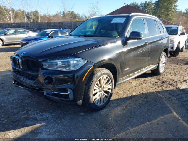 2016 BMW X5 5UXKR0C51G0P28649 Photo 1