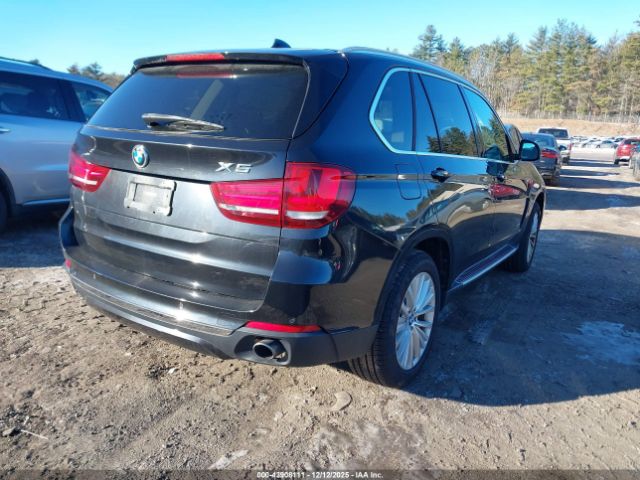 2016 BMW X5 5UXKR0C51G0P28649 Photo 3