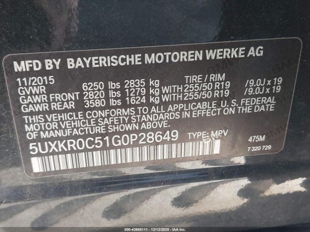 2016 BMW X5 5UXKR0C51G0P28649 Photo 8