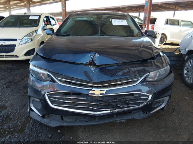 1G1ZE5ST5HF195835 Chevrolet MALIBU 1LT