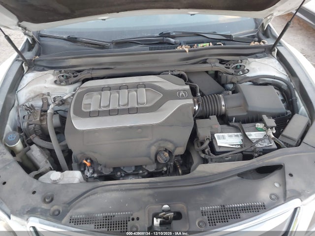 2016 ACURA RLX JH4KC1F50GC000418 Photo 9