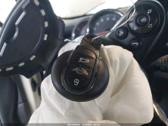 2018 MINI HARDTOP WMWXU1C57J2F81275 Photo 10