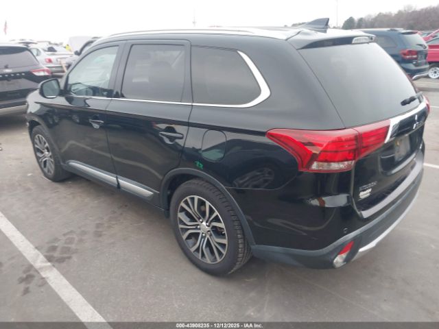 2017 MITSUBISHI OUTLANDER JA4AD3A31HZ000285 Photo 2
