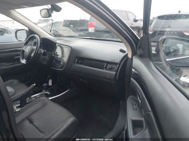 2017 MITSUBISHI OUTLANDER JA4AD3A31HZ000285 Photo 4