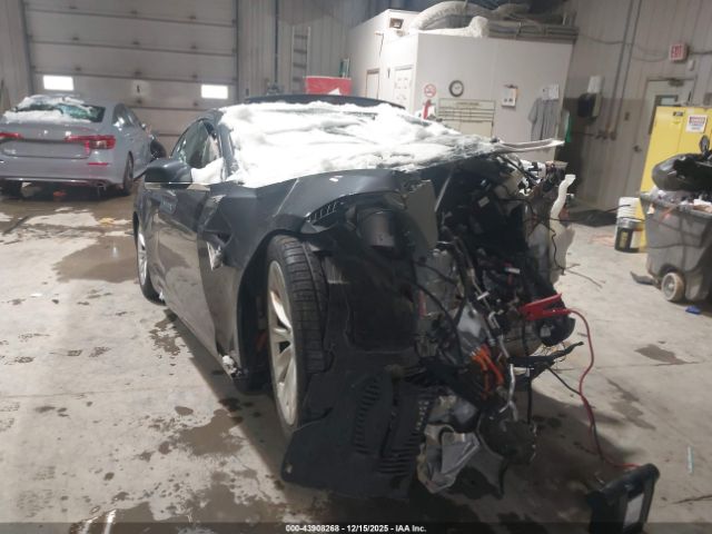 2016 TESLA MODEL S 5YJSA1E29GF158919 Photo 0