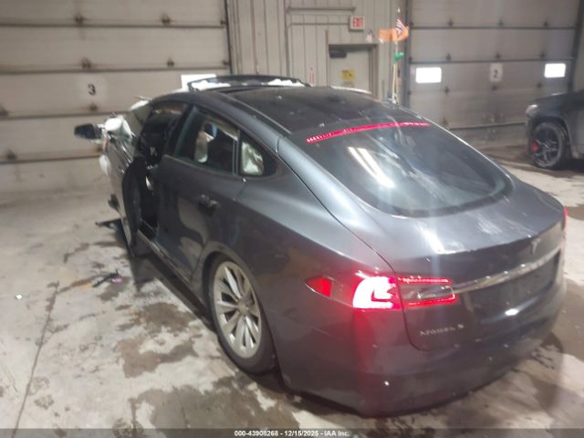 2016 TESLA MODEL S 5YJSA1E29GF158919 Photo 2