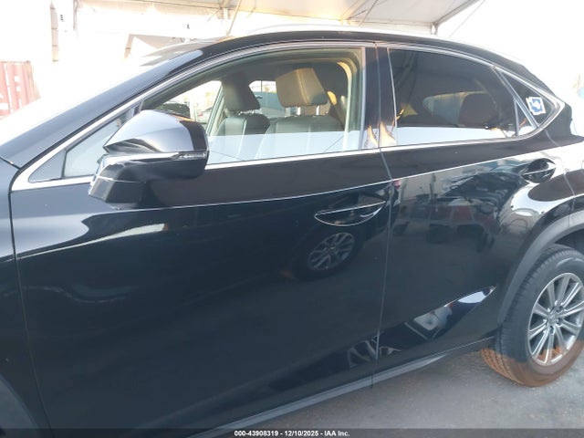 JTJYARBZ8H2076482 Lexus NX 200T