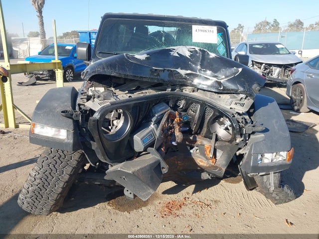 1C4JJXFM7PW607864 Jeep Wrangler 4-door Rubicon 4x4