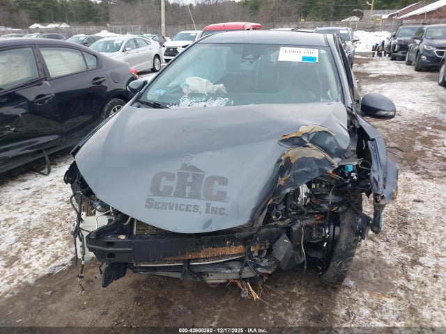 2018 TOYOTA COROLLA 2T1BURHEXJC081002 Photo 5