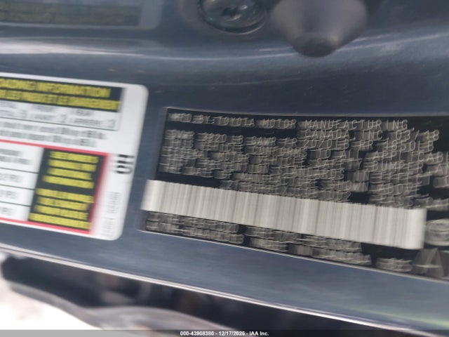 2018 TOYOTA COROLLA 2T1BURHEXJC081002 Photo 8