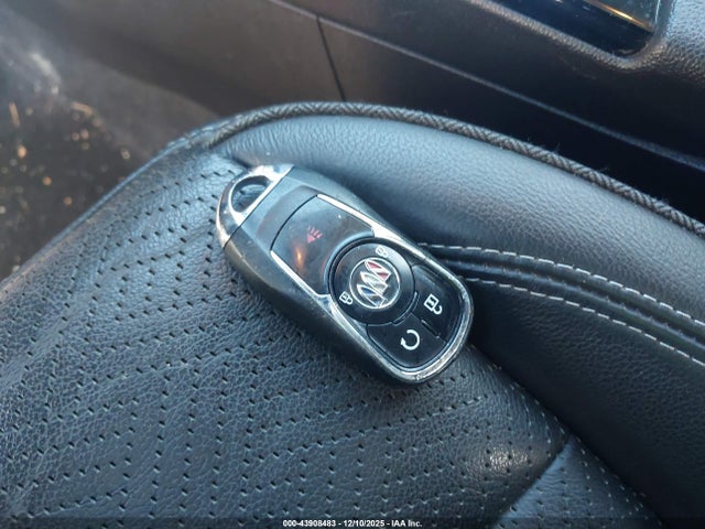 2021 Buick Encore Gx Awd Essence მანქანა იყიდება აუქციონზე, vin: KL4MMGSL7MB149385, აუქციონის ნომერი: 43908483