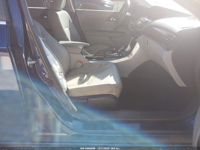 Honda ACCORD LX 2017 1HGCR2F32HA225026 Image 5