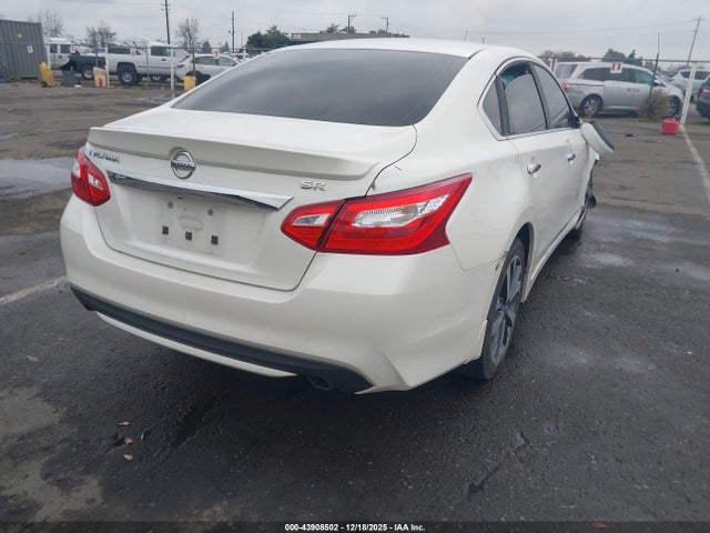 1N4AL3AP0GC295463 Nissan Altima 2.5 Sr