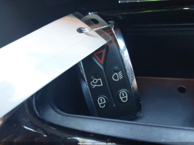 2011 JAGUAR XK SAJWA4FC6BMB42255 Photo 10