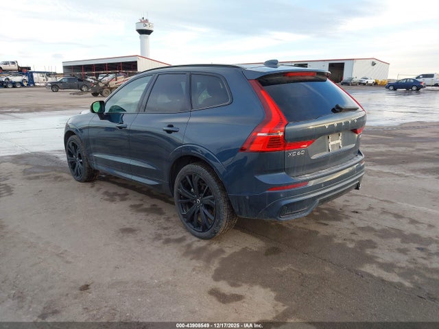 2025 VOLVO XC60 YV4M12RM5S1070068 Photo 2