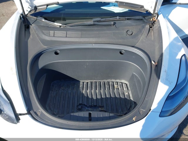 2022 TESLA MODEL 3 5YJ3E1EB7NF335103 Photo 9