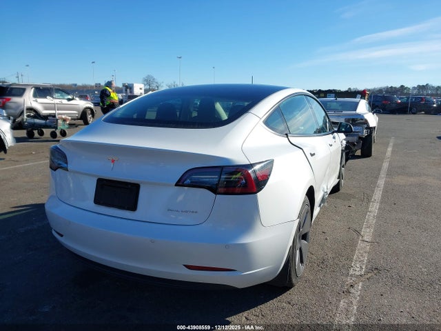 2022 TESLA MODEL 3 5YJ3E1EB7NF335103 Photo 3